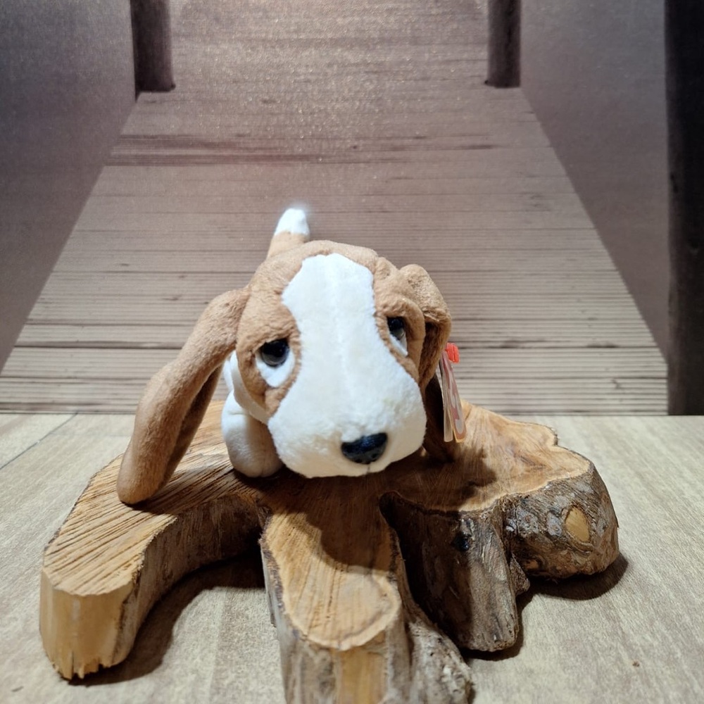Tracker beanie baby 1996